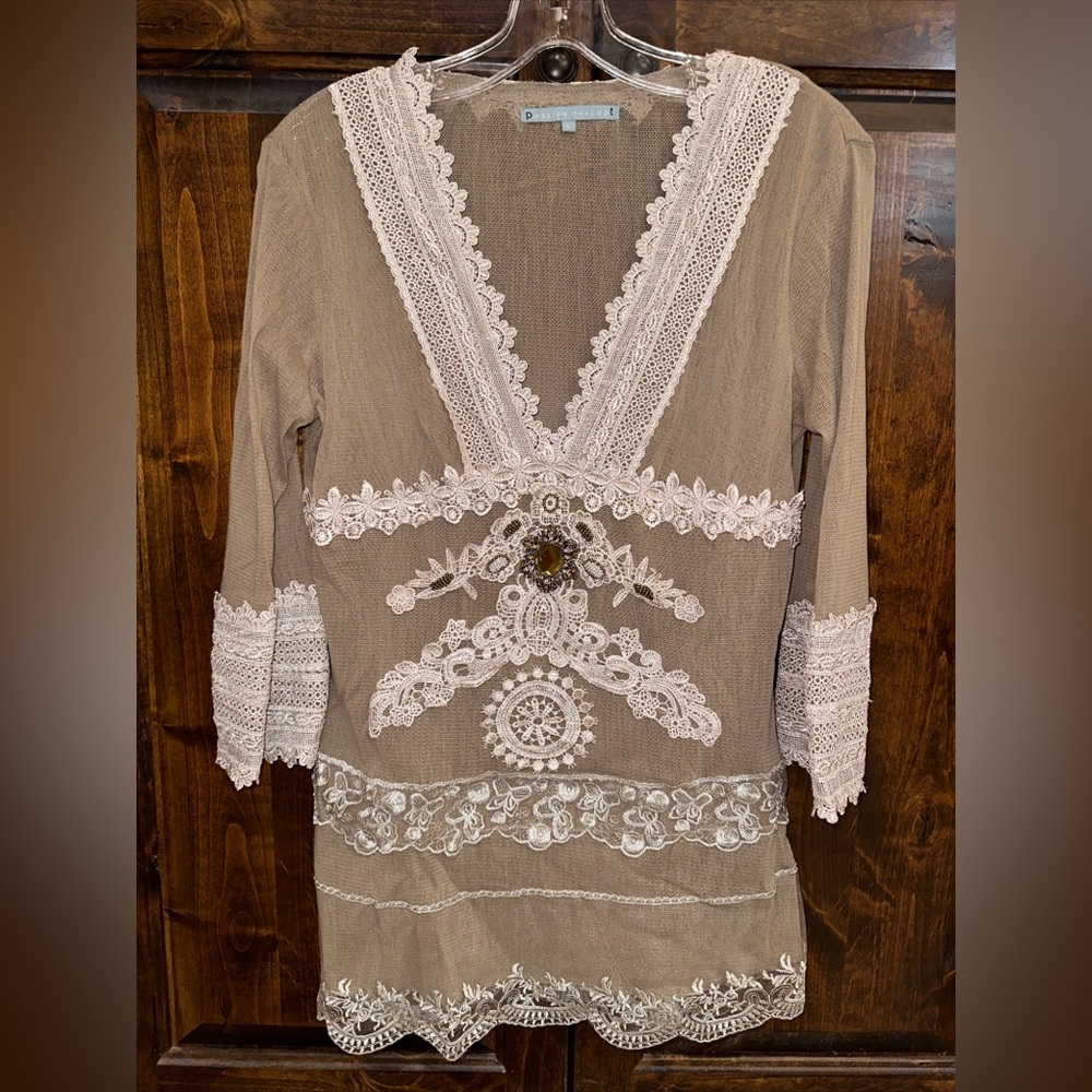 Passion Concept Womens Large Tunic Top Embellished Lace Jewel Broach Beaded Mesh